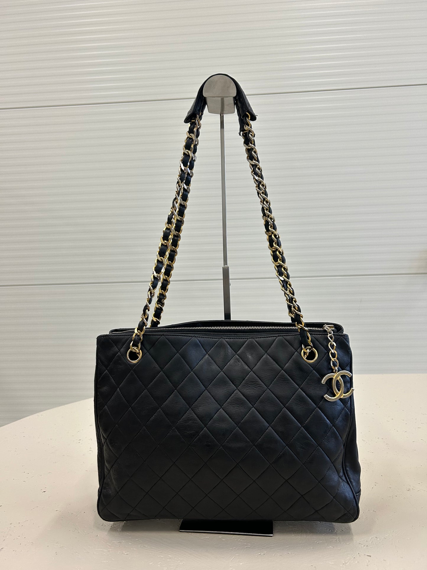 Chanel quilted shoulder bag