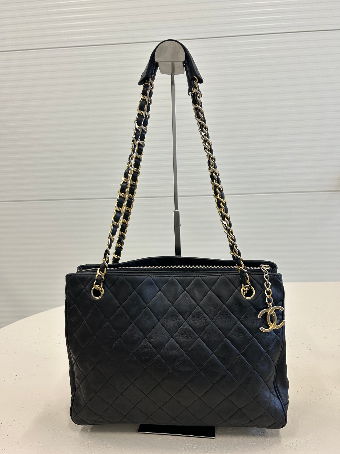 Chanel quilted shoulder bag