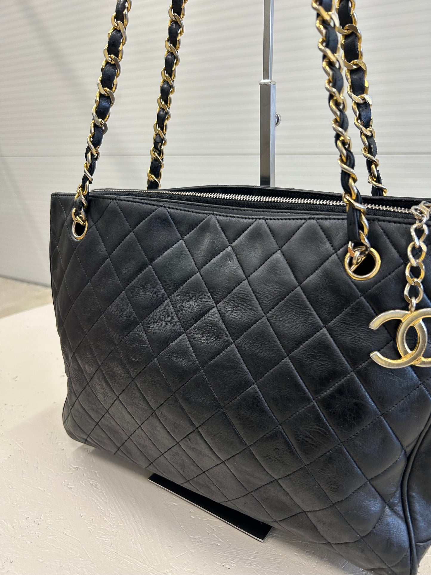 Chanel quilted shoulder bag