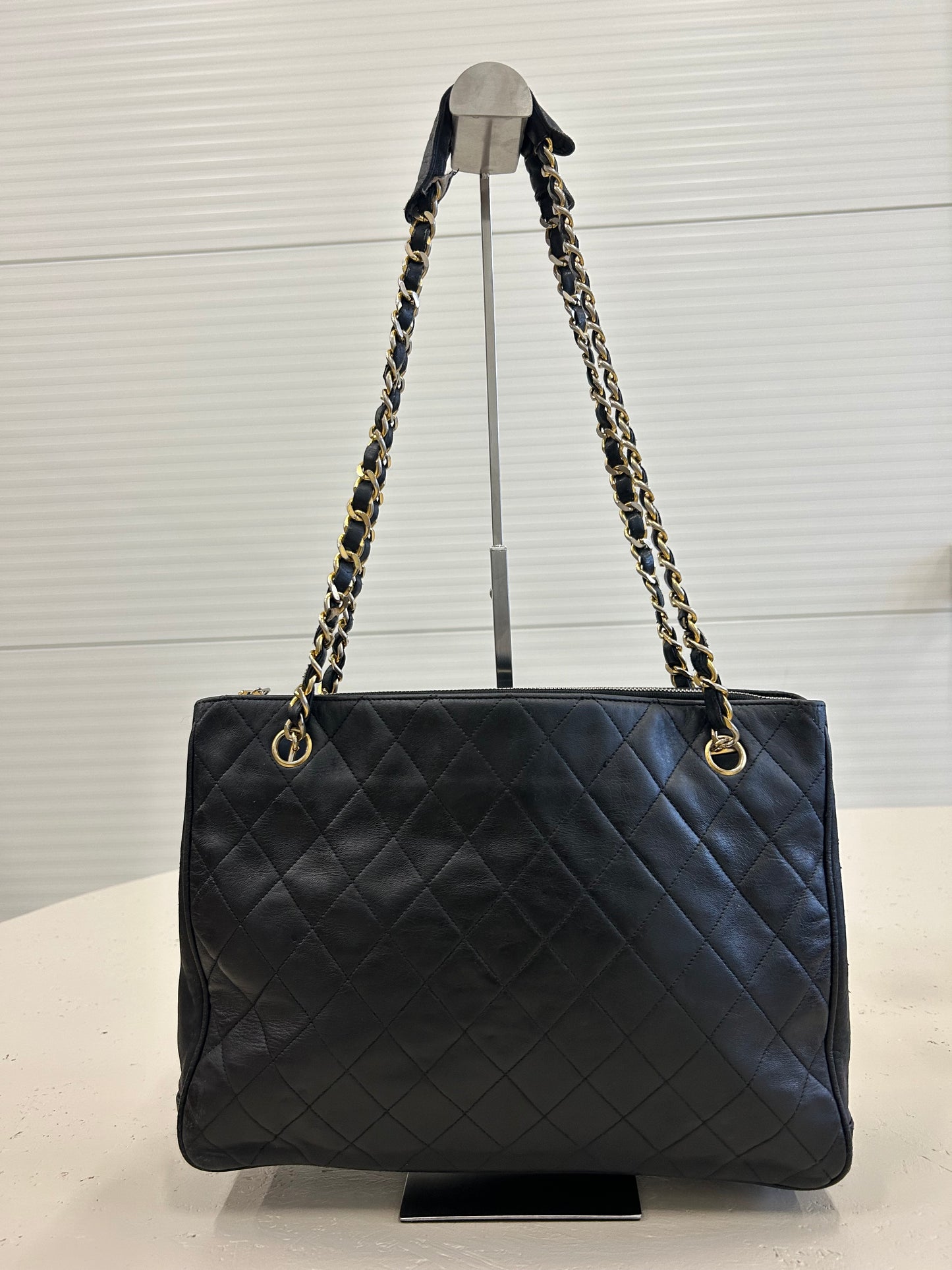 Chanel quilted shoulder bag