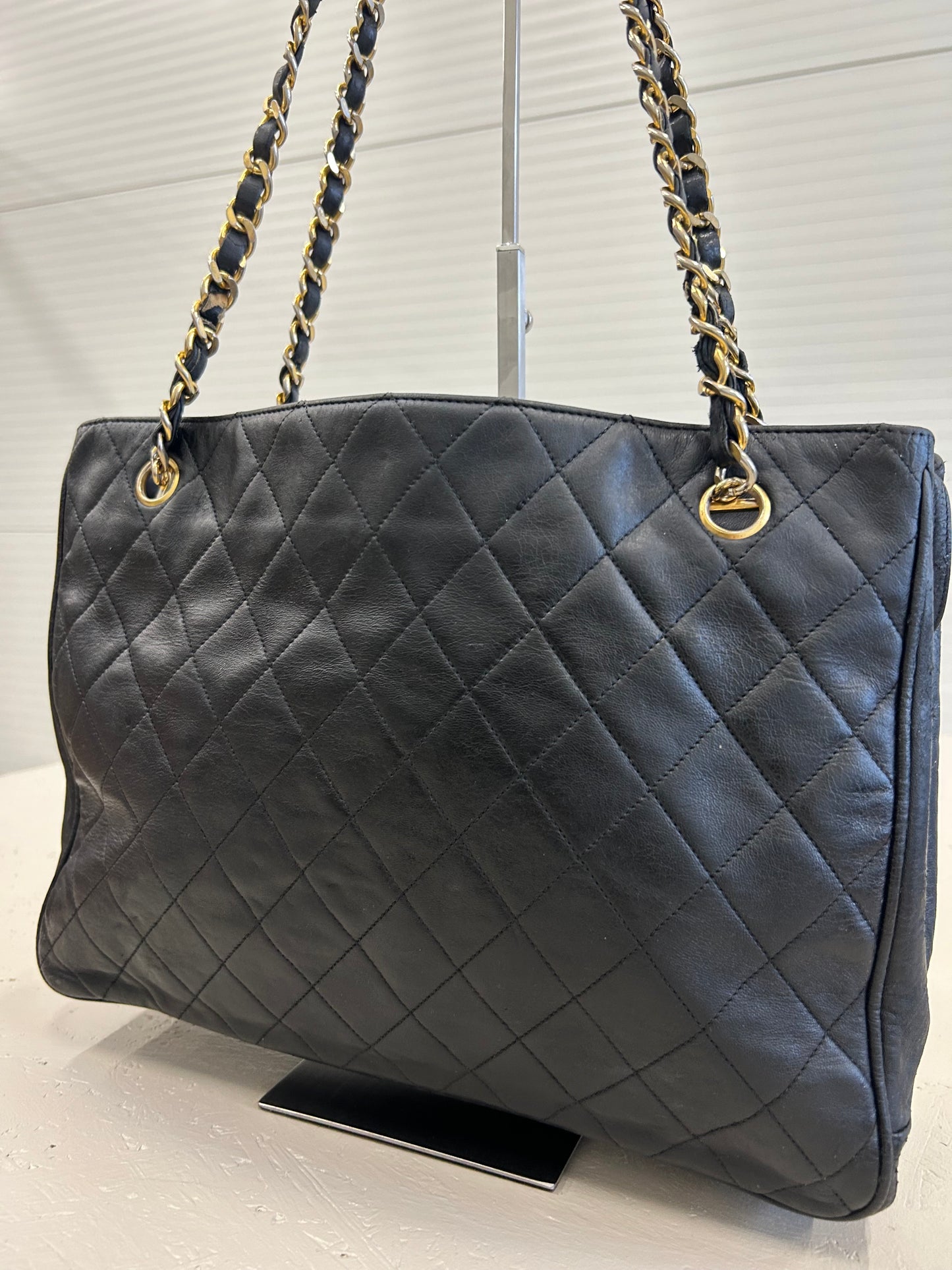 Chanel quilted shoulder bag