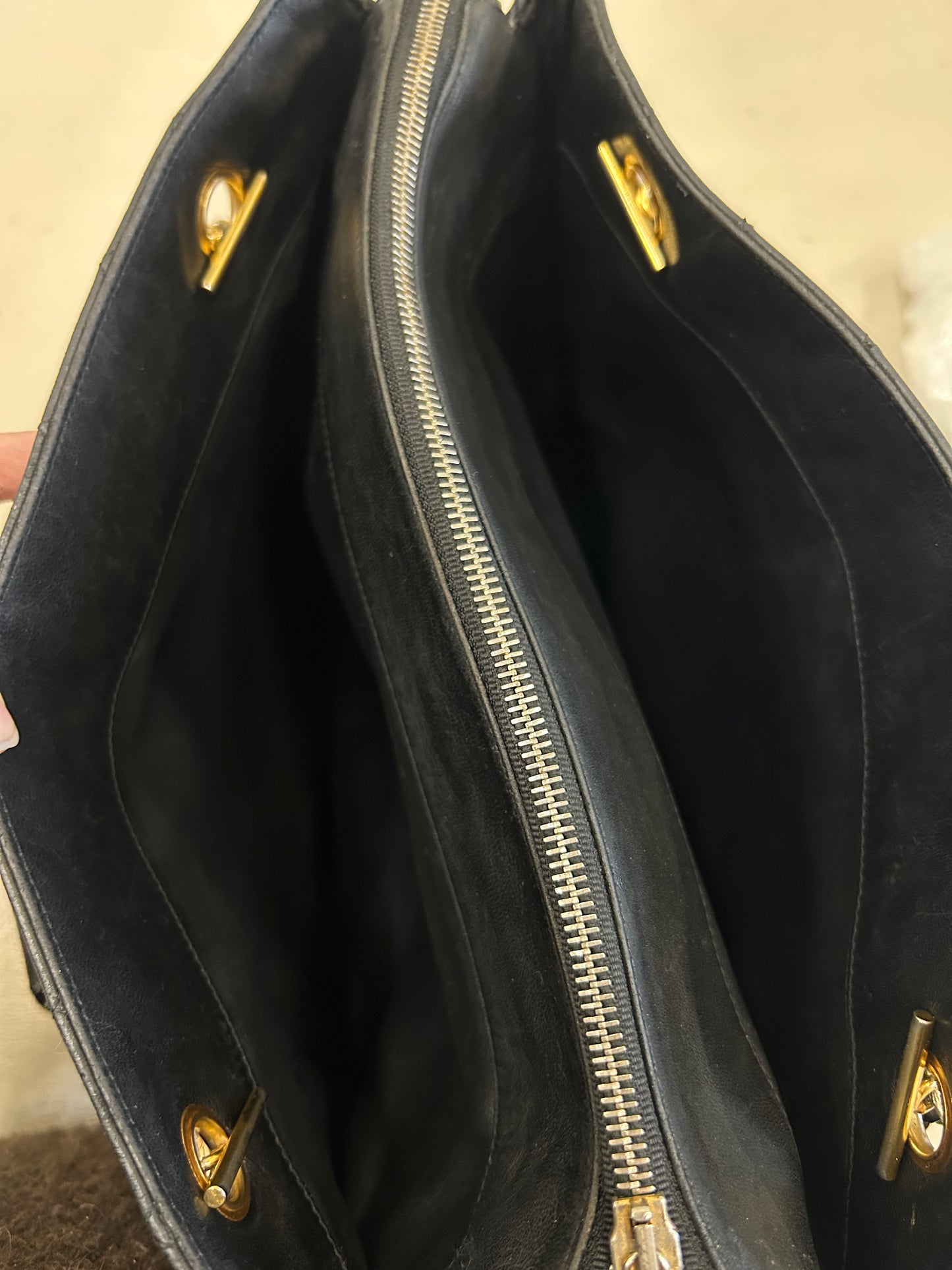 Chanel quilted shoulder bag