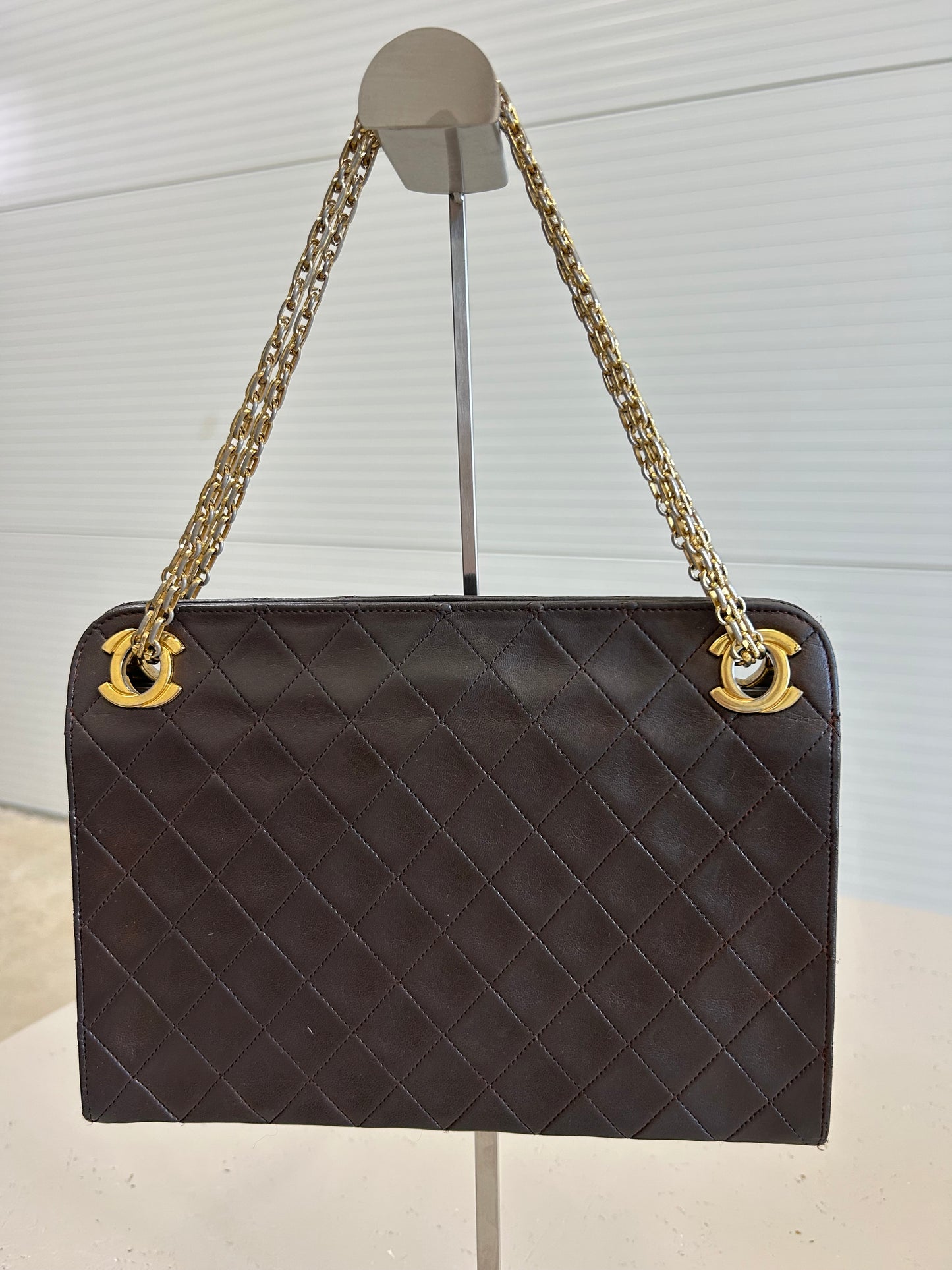 Chanel taske i brun lammeskind – Vintage skuldertaske