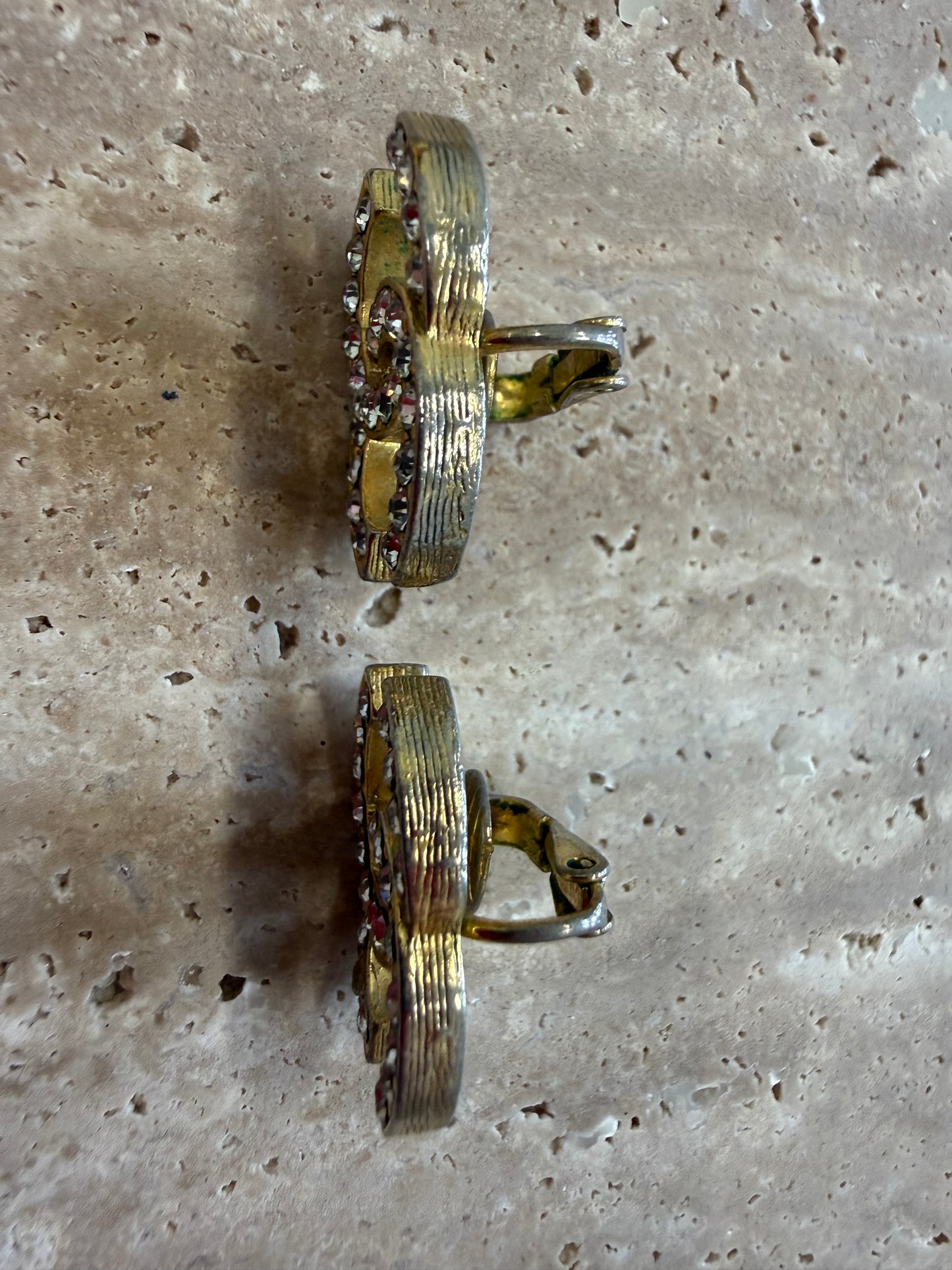 Chanel CC rhinestone Earrings