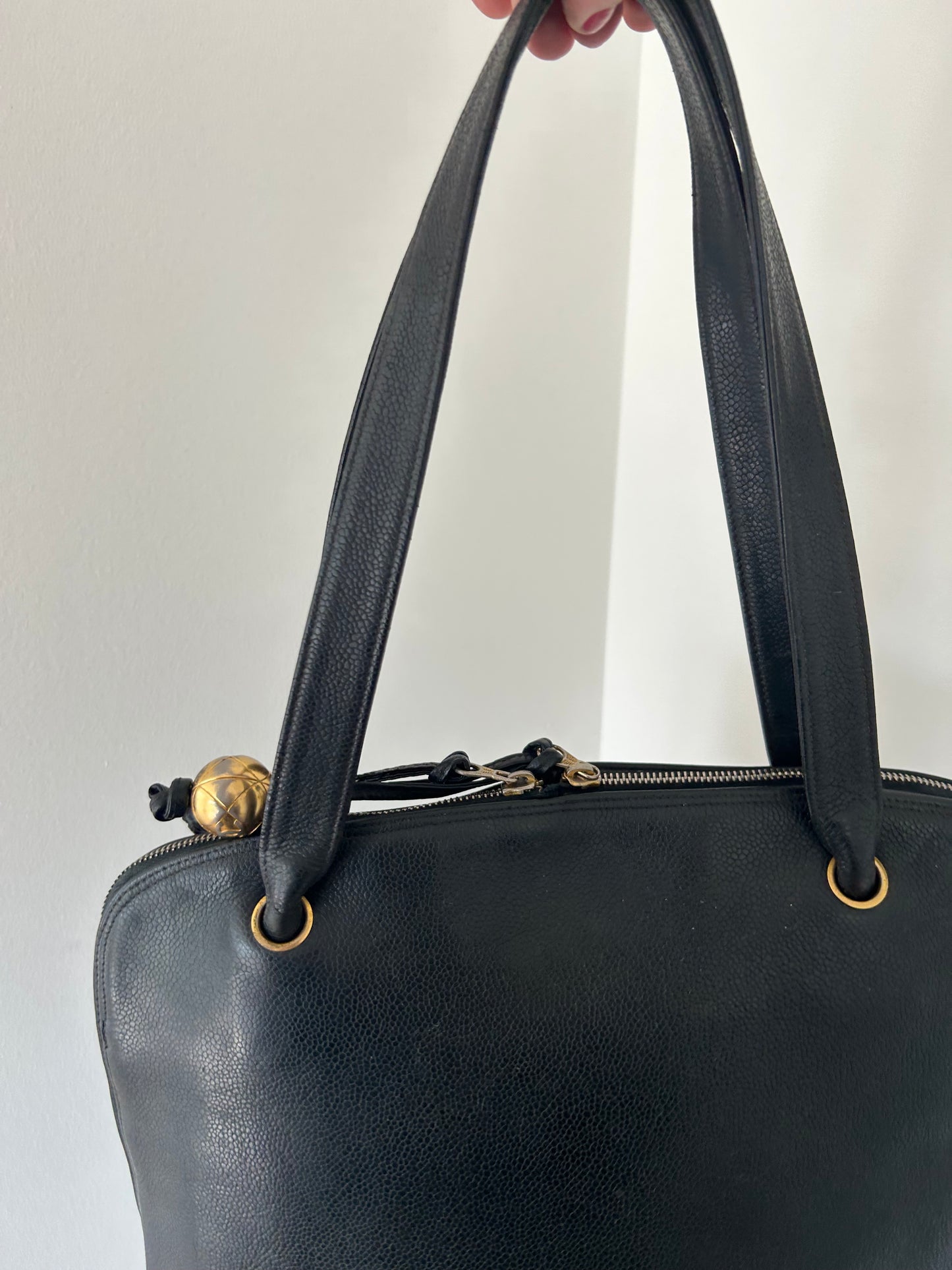 Chanel CC caviar shoulder bag
