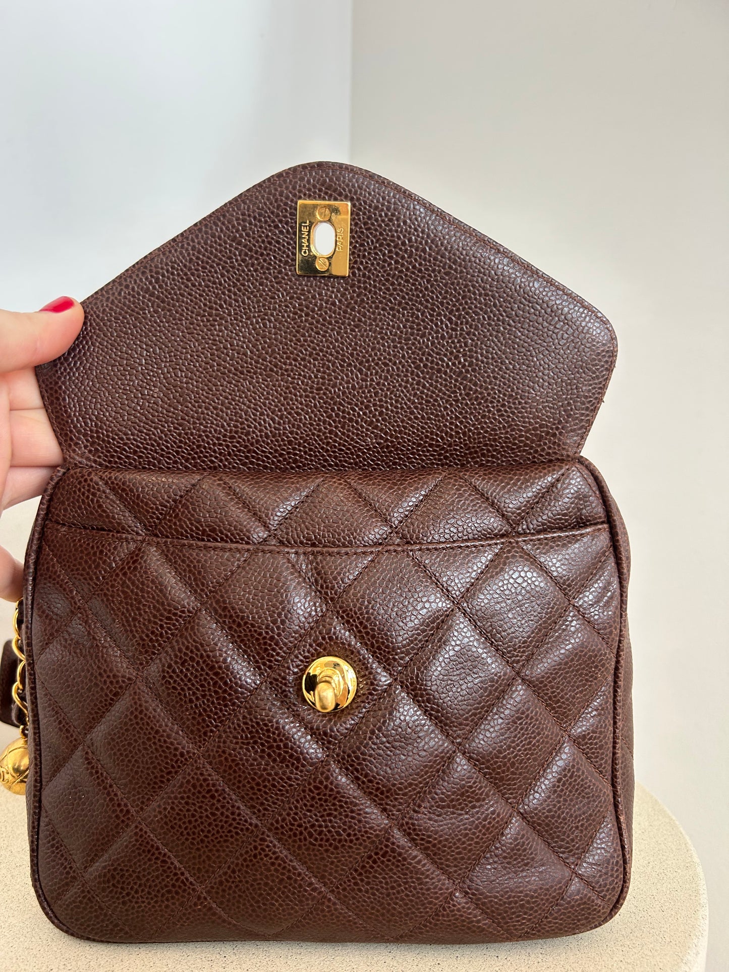 Chanel caviar brown bumbag