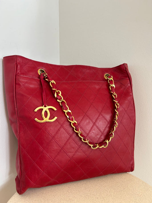 Chanel shopper bag