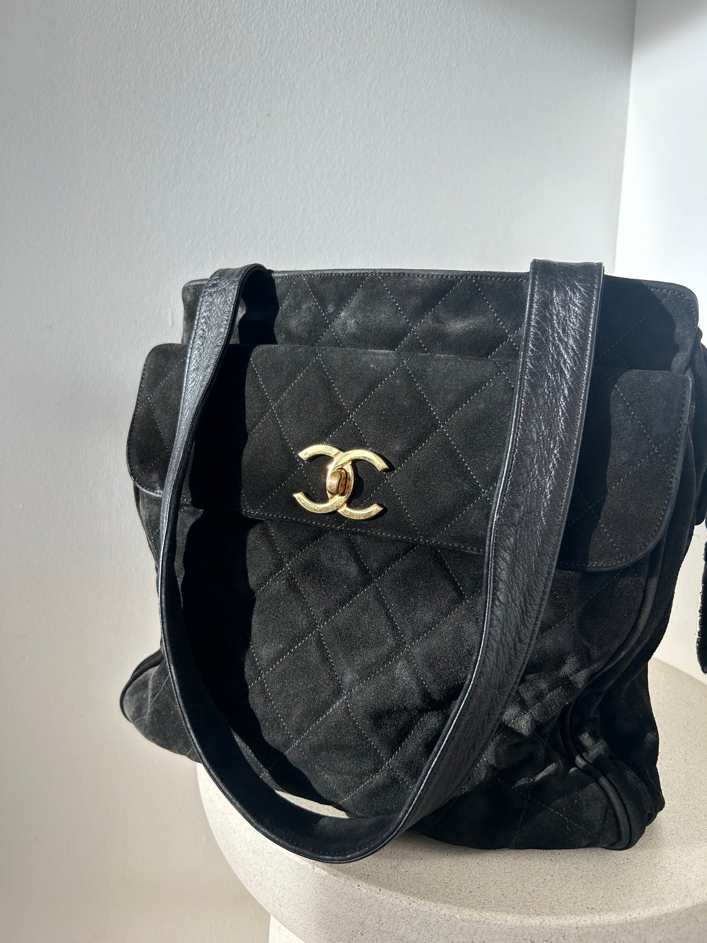 Chanel CC Tote bag suede