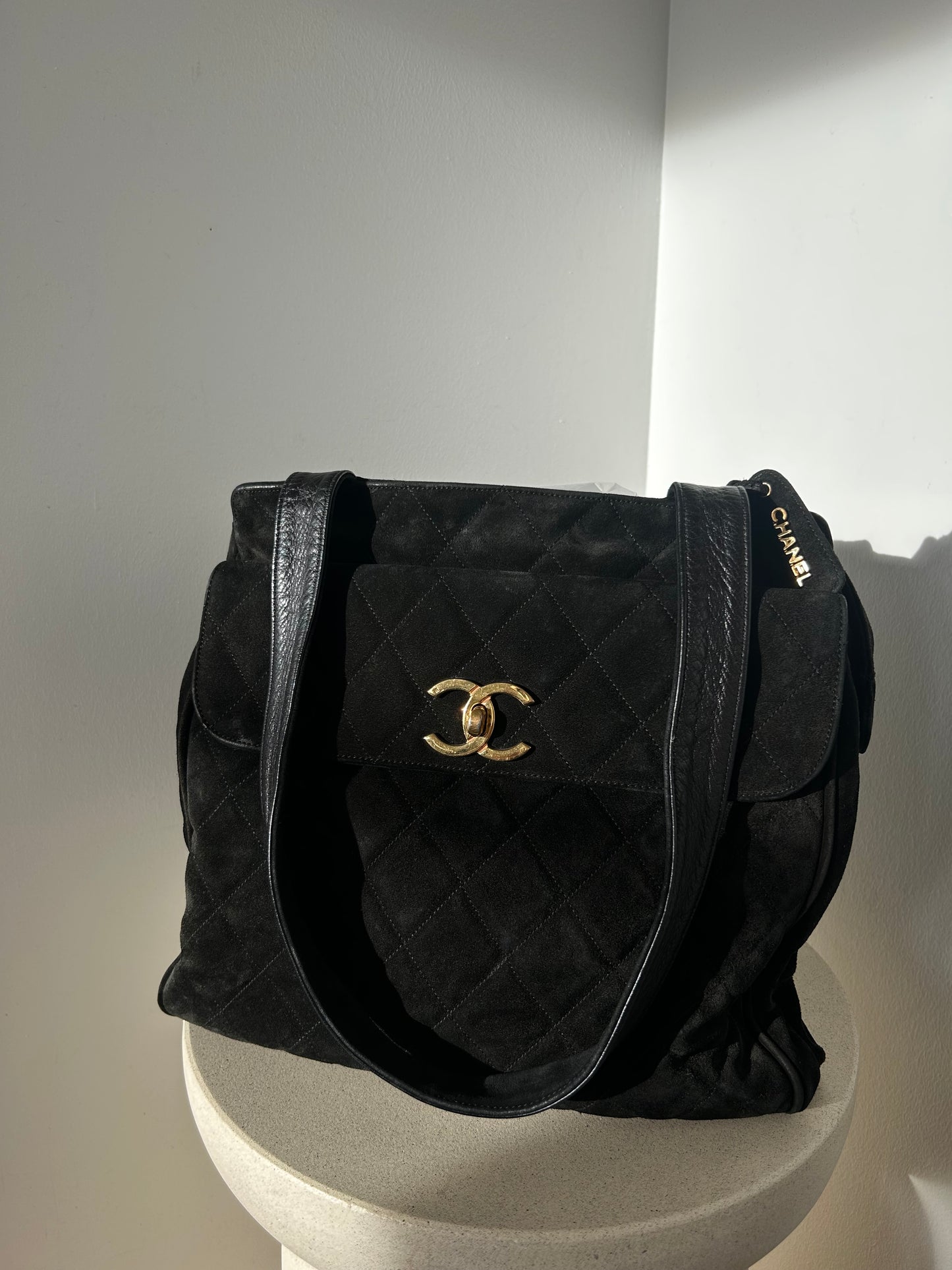 Chanel CC Tote bag suede