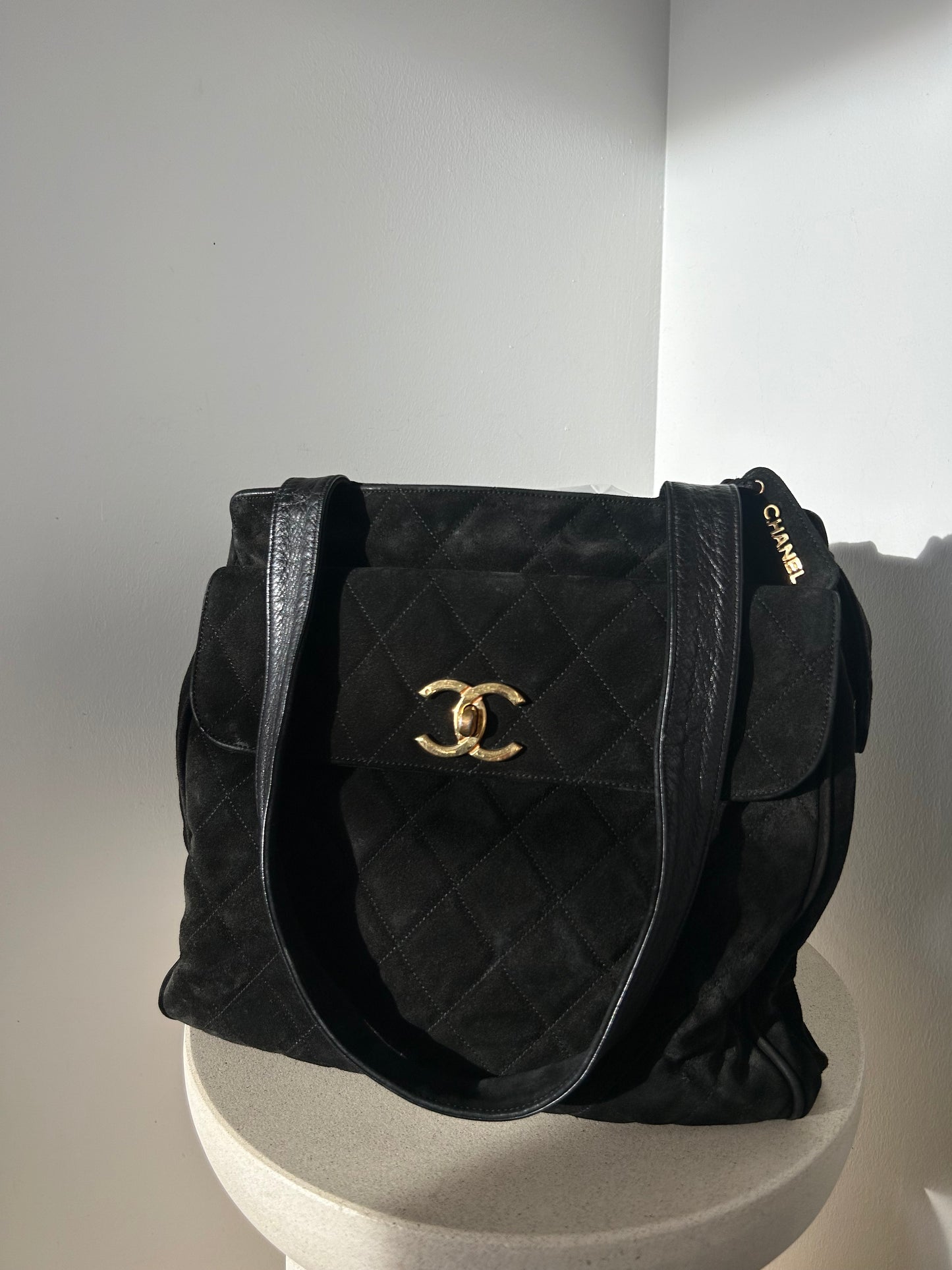 Chanel CC Tote bag suede