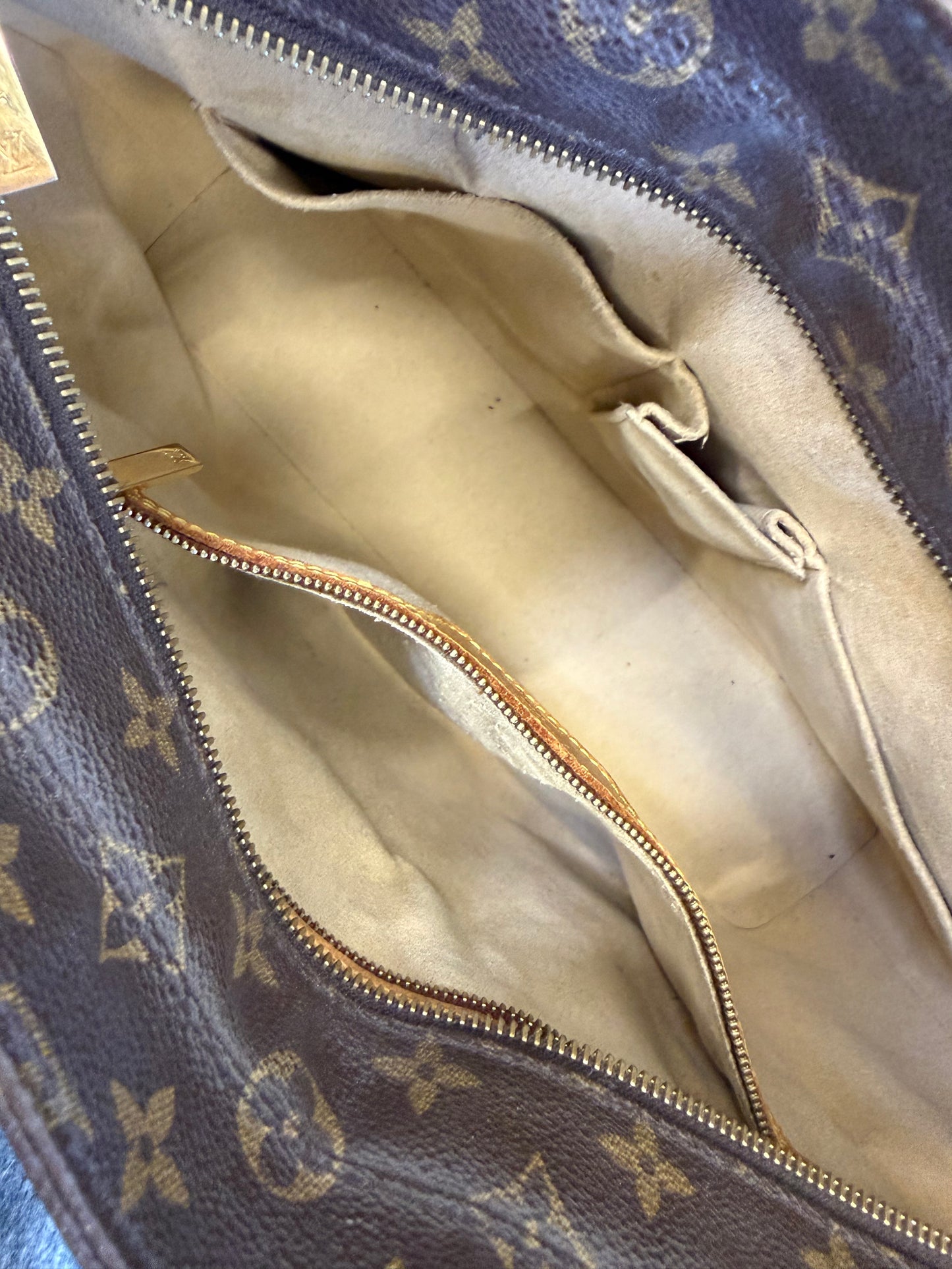 Louis Vuitton Mezzo Monogram Canvas Handbag