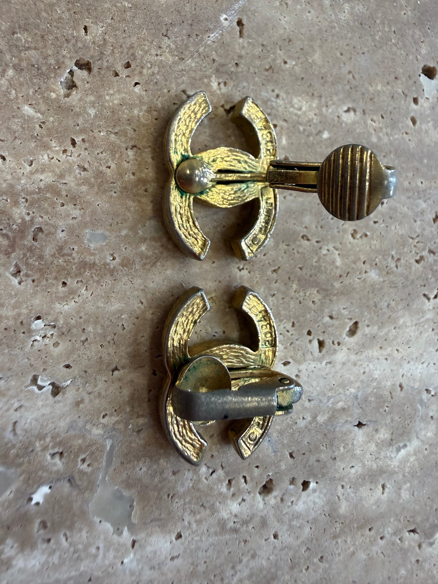 Chanel CC rhinestone Earrings