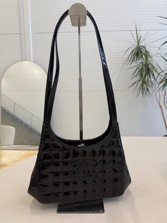 Chanel Black Chocolate Bar Patent Kisslock Shoulder Bag