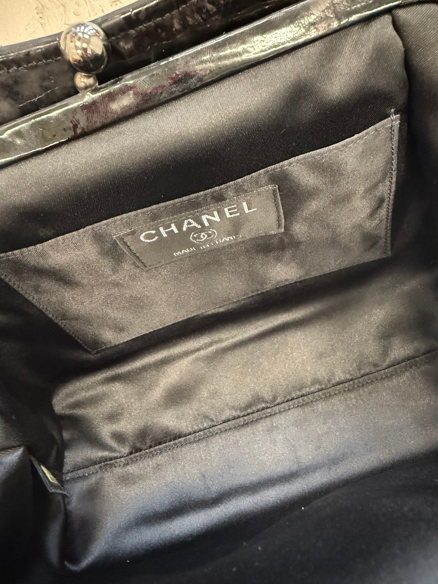 Chanel Black Chocolate Bar Patent Kisslock Shoulder Bag