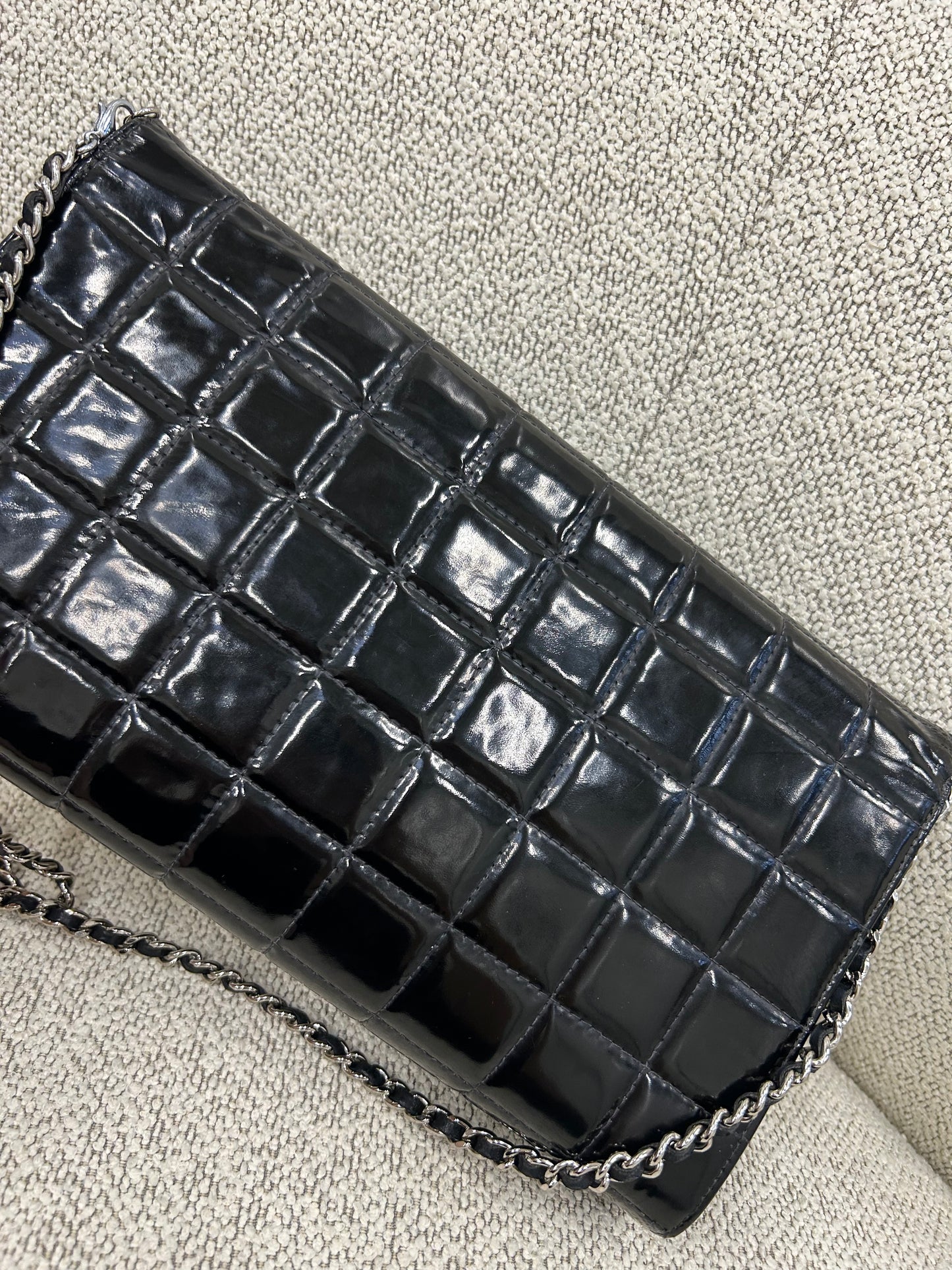 Chanel patent east west chocolate bar