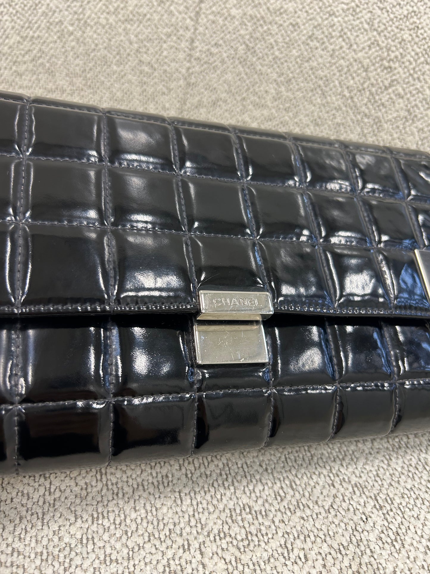 Chanel patent east west chocolate bar