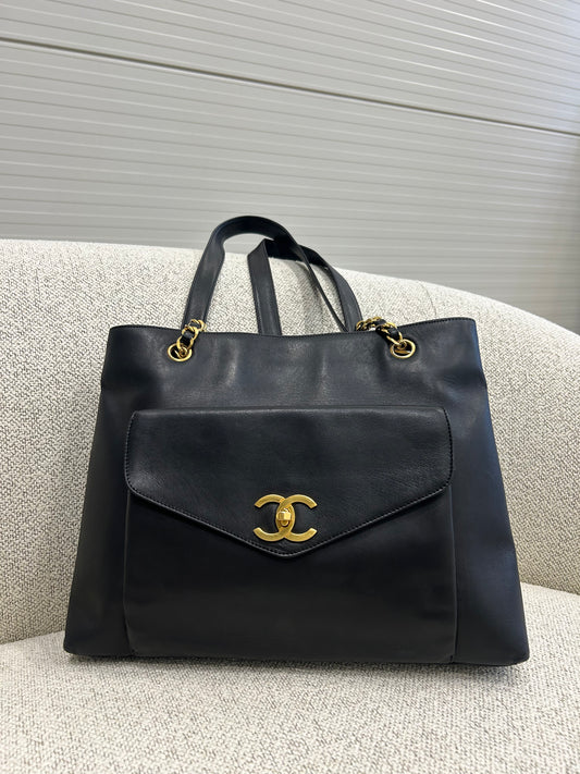 Chanel CC flap shoulder bag