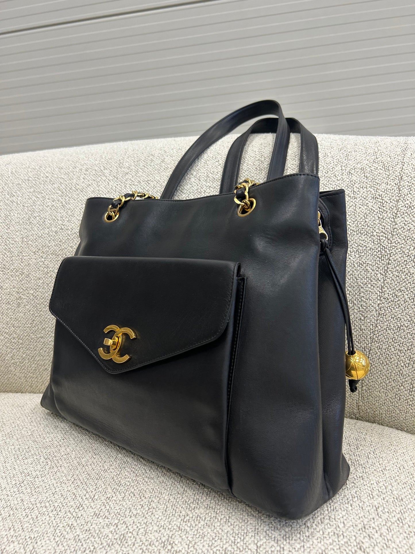 Chanel CC flap shoulder bag