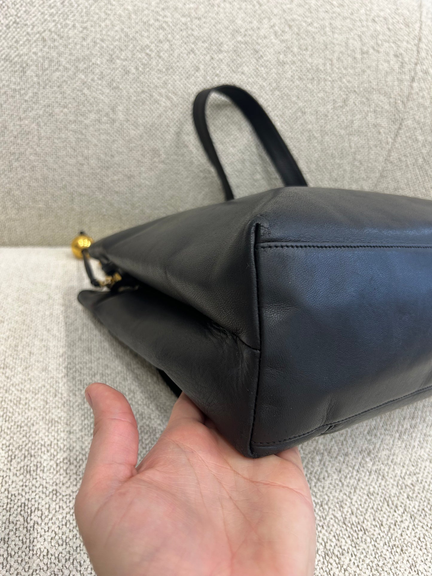 Chanel CC flap shoulder bag