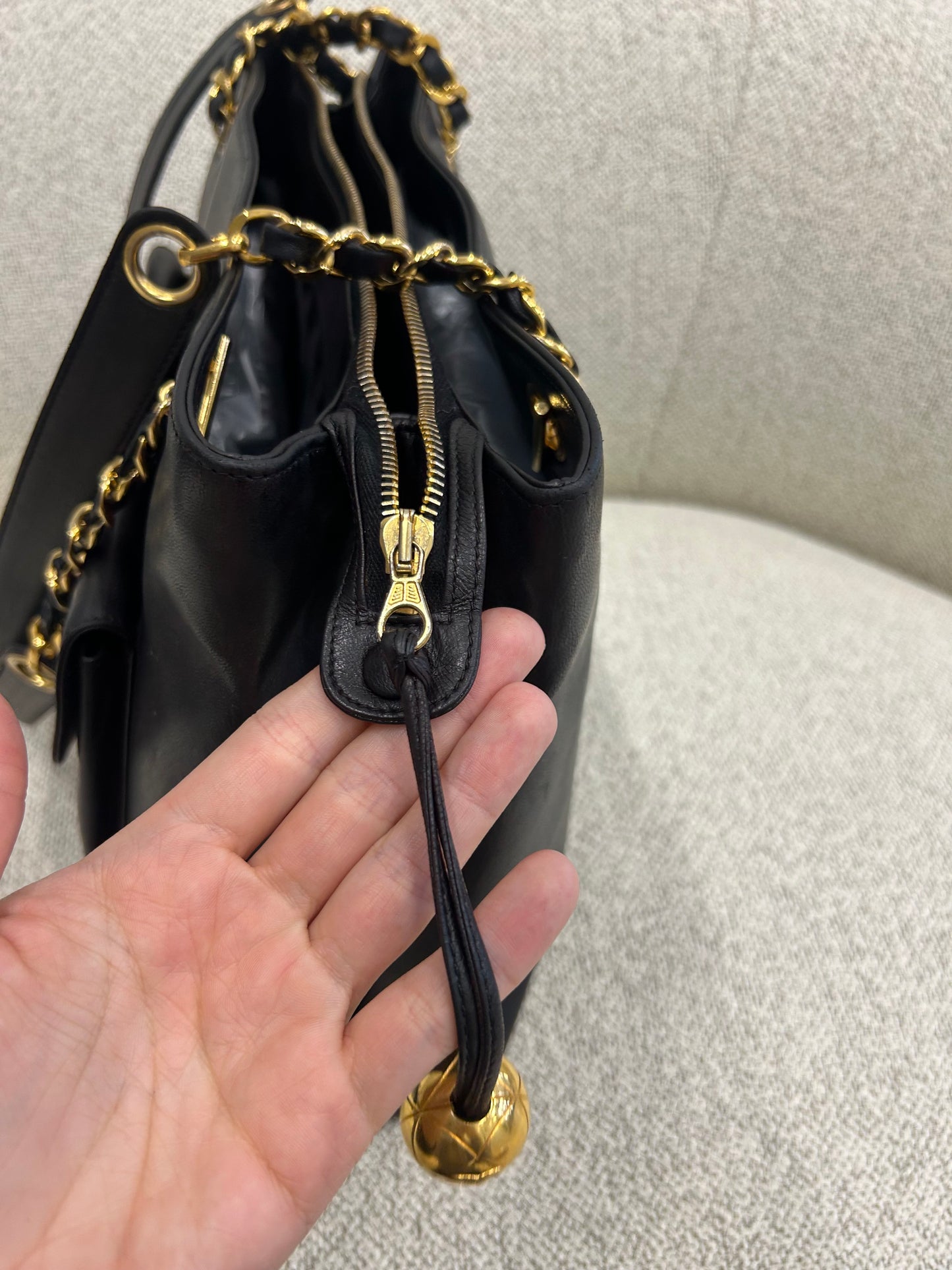 Chanel CC flap shoulder bag