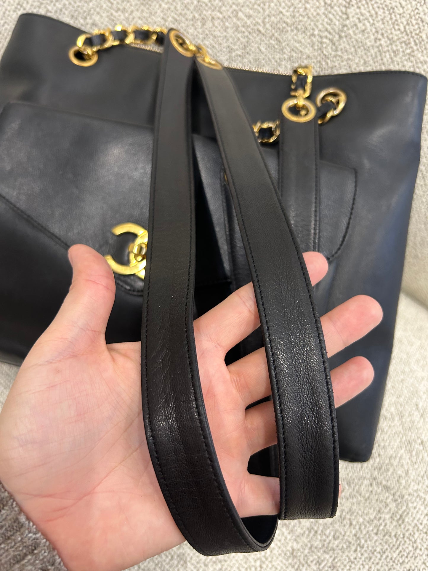 Chanel CC flap shoulder bag