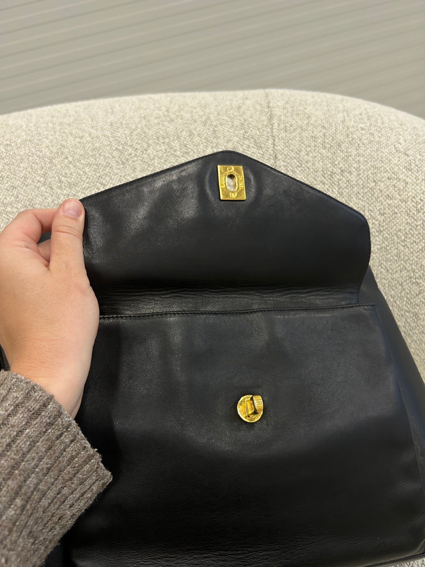 Chanel CC flap shoulder bag