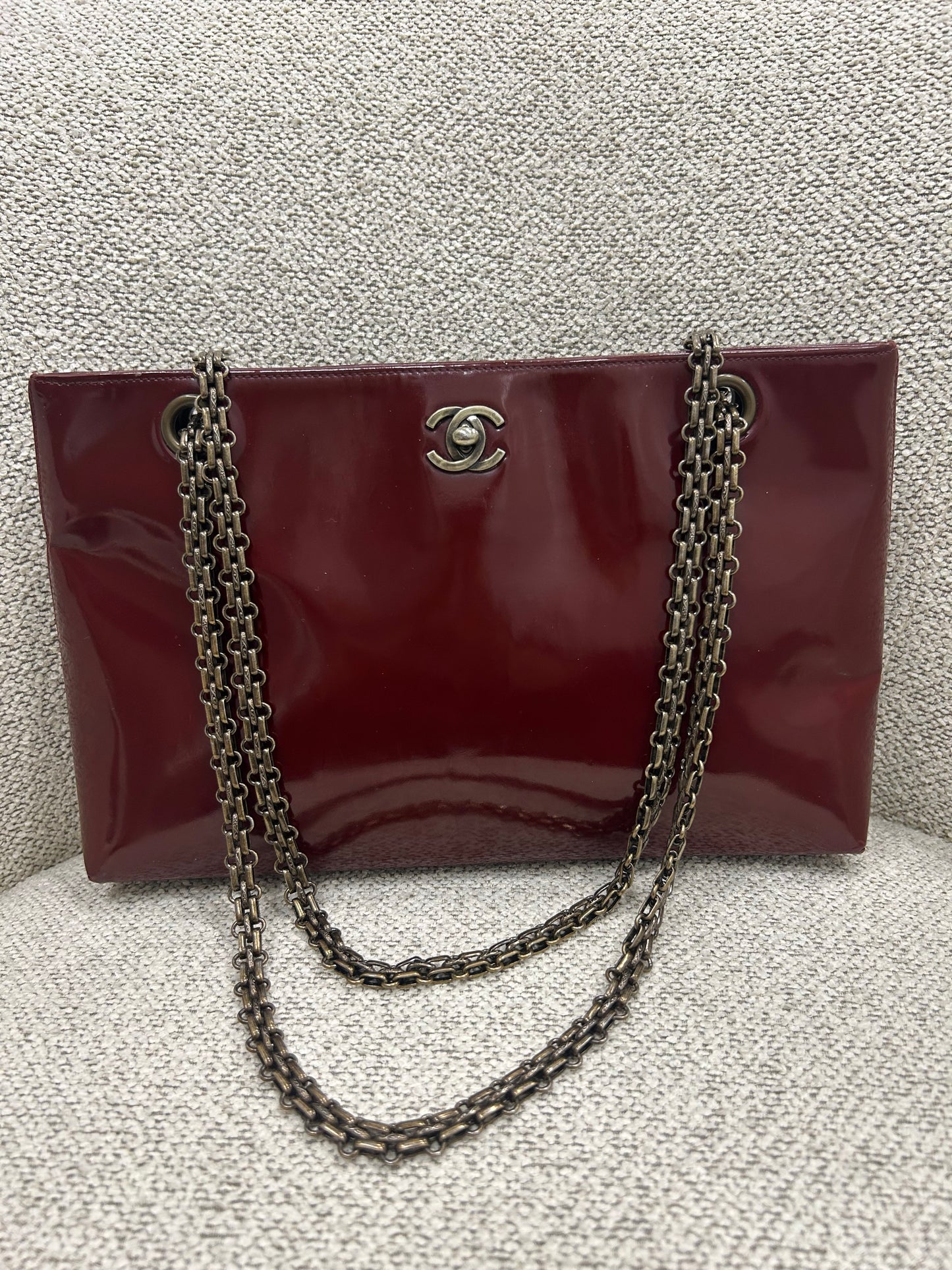 Chanel patent tote red